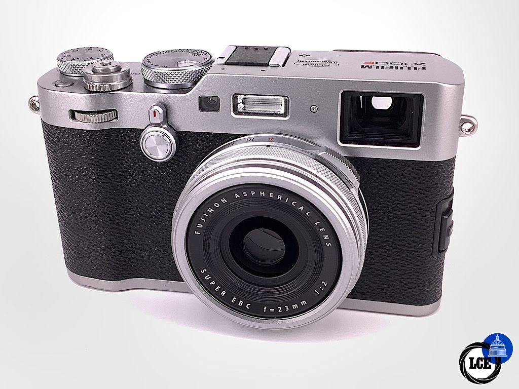 FujiFilm X100F SILVER FujiFilm X100F SILVER