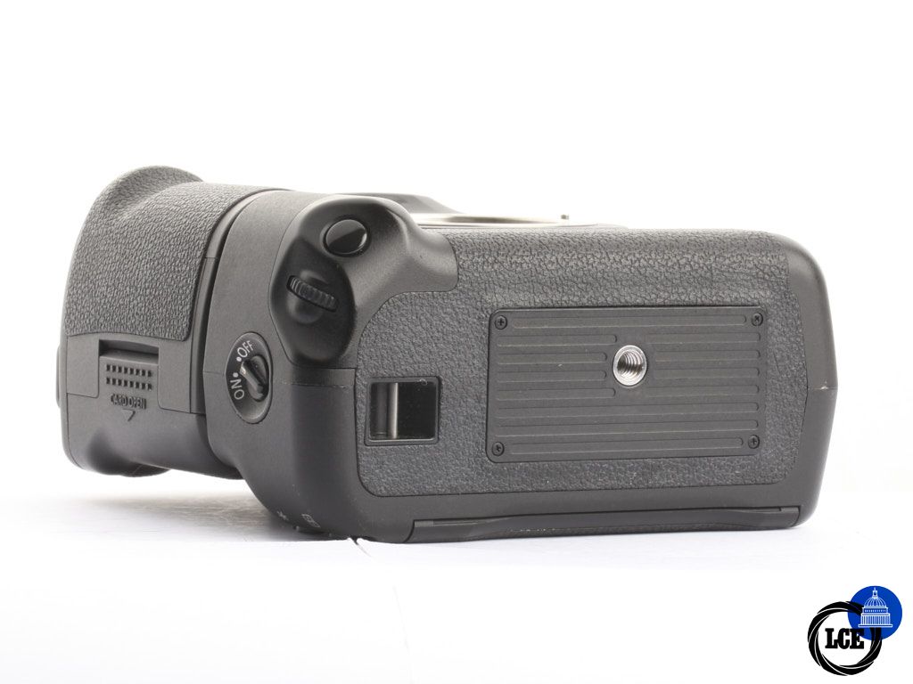 Canon EOS 5D II + BG-E6 Grip [85K] [4*] | 1018563