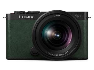 Panasonic LUMIX S9 + S 20-60mm Lens Green