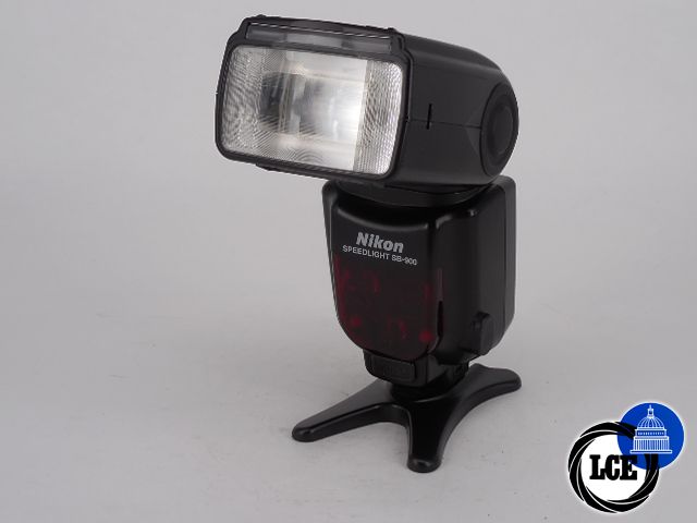 Nikon SB900 SPEEDLIGHT