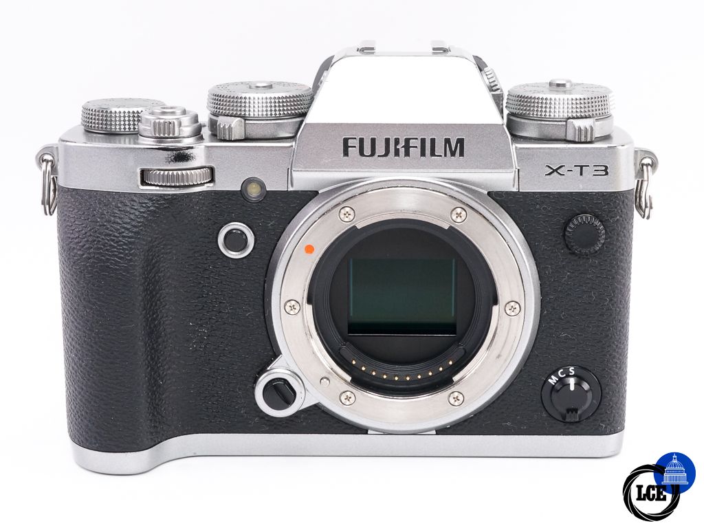 FujiFilm X-T3 Silver Body * BOXED *