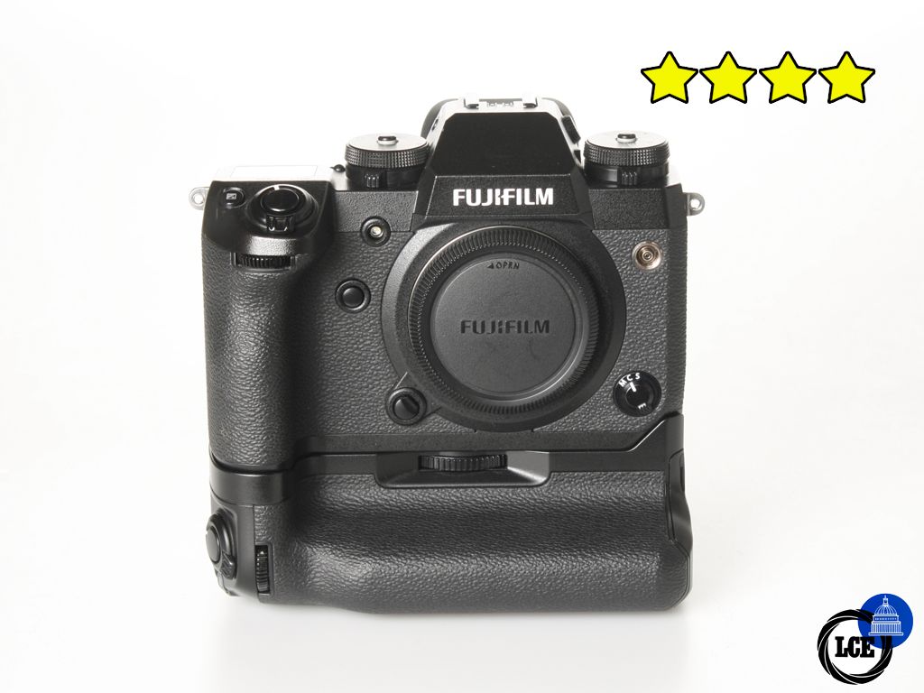 FujiFilm X-H1+VPB-XH1 Booster Grip (BOXED) Shutter Count 15,575