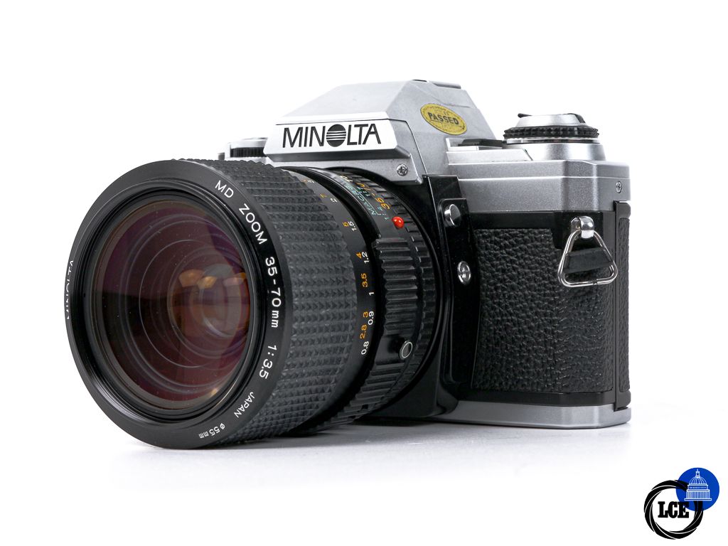 Minolta X-300 + 35-70mm f3.5