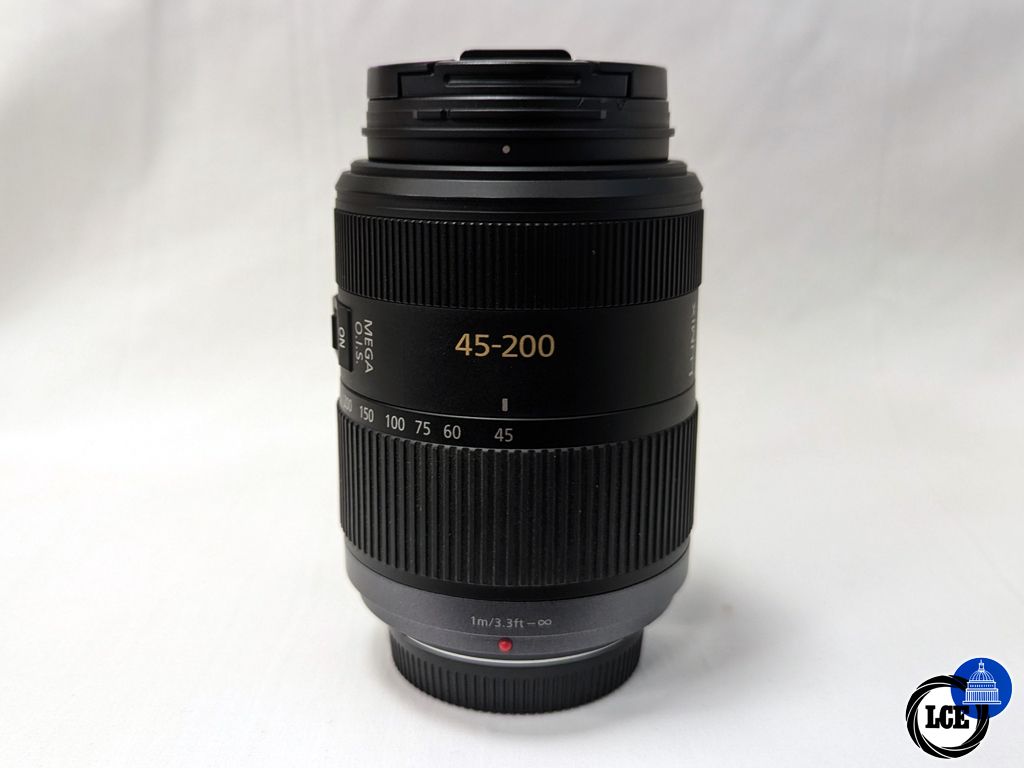 Panasonic Lumix 45-200mm f4-5.6 Mega O.I.S H-FS045200