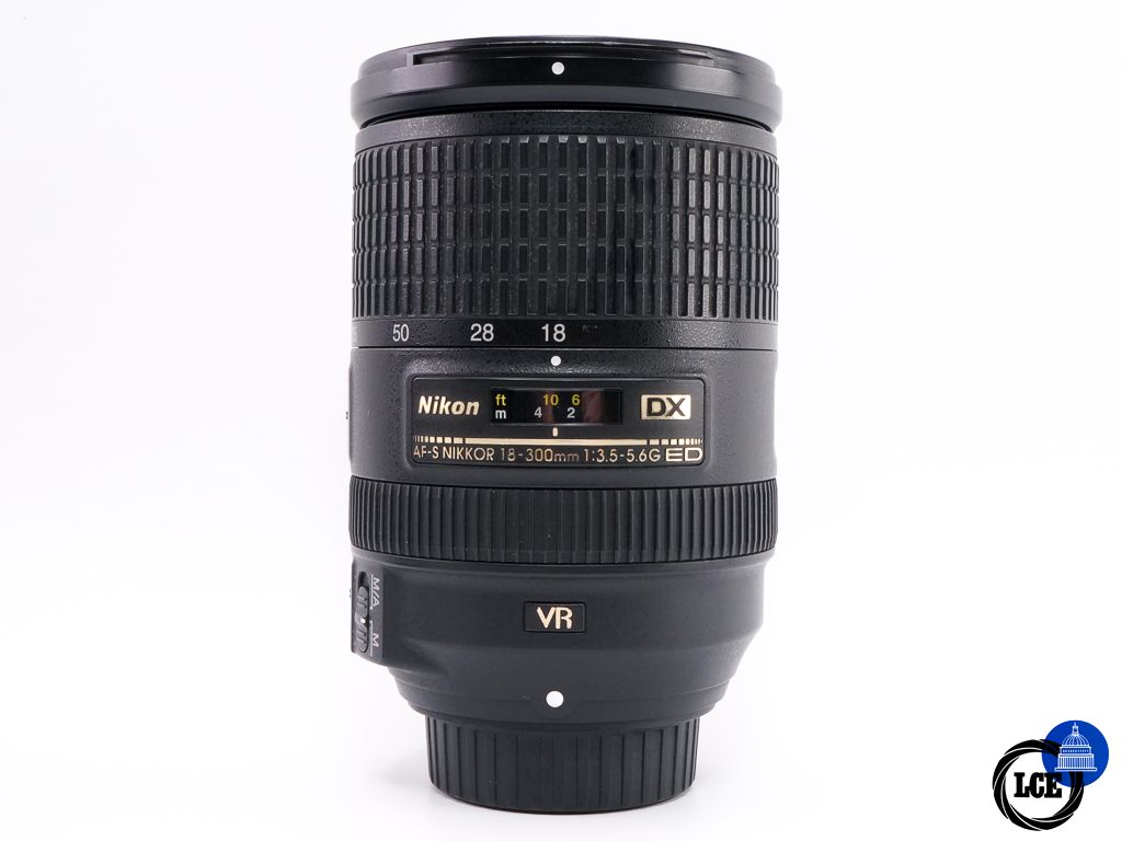 Nikon AF-S 18-300mm F3.5-5.6G ED VR DX