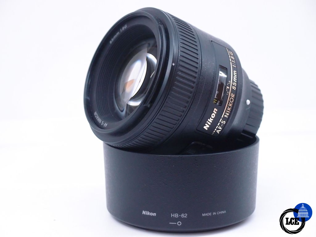 Nikon AF-S 85mm f1.8 G