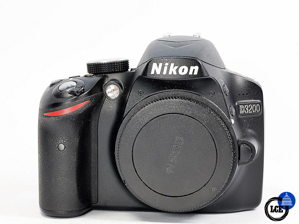 Nikon D3200 BODY