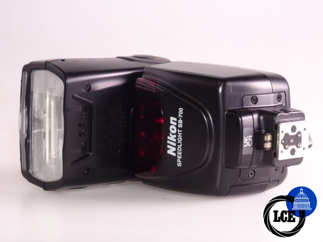 Nikon Speedlight SB-700