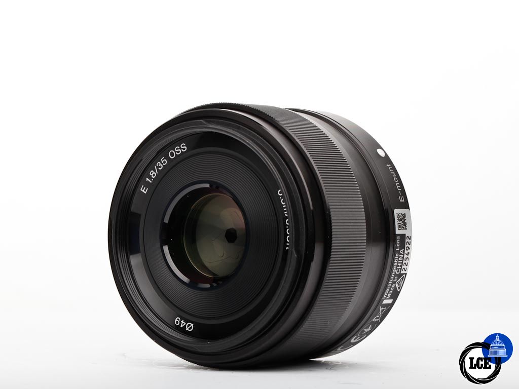 Sony E 35mm f/1.8 OSS | 1018460