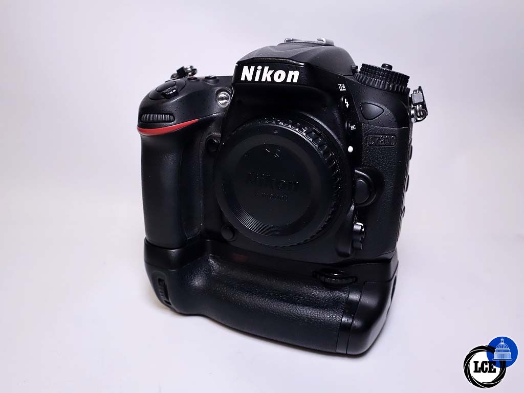 Nikon D7200 Body + Hahnel HN-D7100 Grip