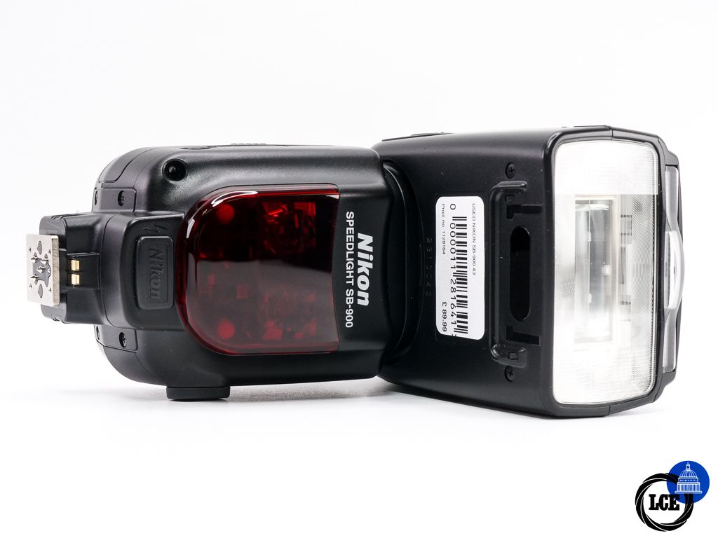 Nikon SPEEDLIGHT SB-900