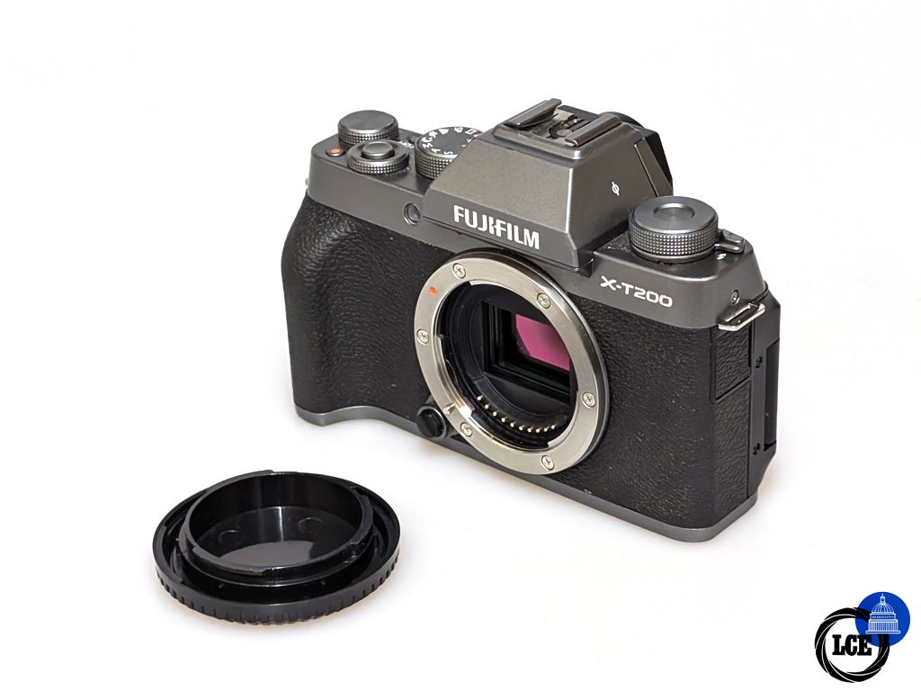 FujiFilm X-T200 Body