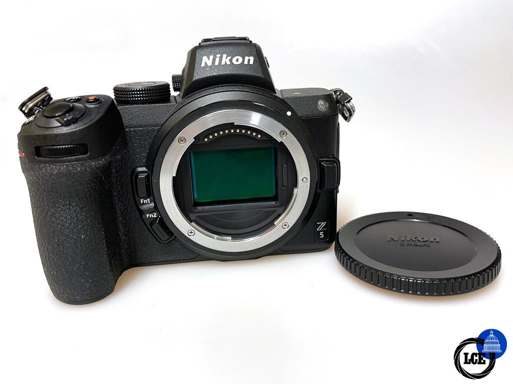 Nikon Z5 Body ( Low shutter count 1327 )