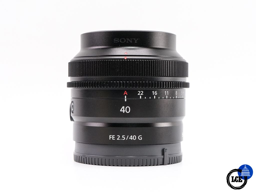 Sony FE 40mm F2.5 G * BOXED *