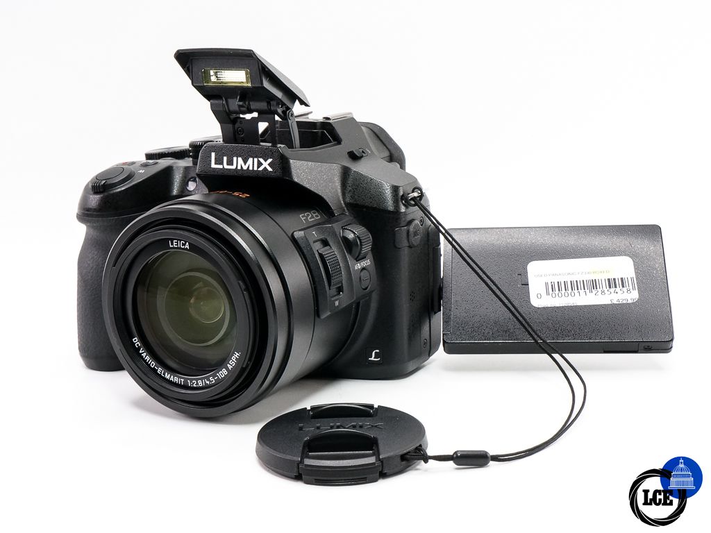 Panasonic FZ330 * BOXED & VERY LOW SHUTTER COUNT * WBC