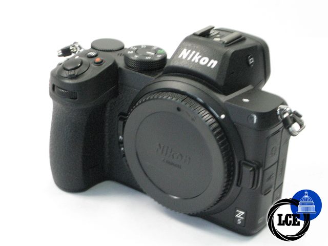 Nikon Z5