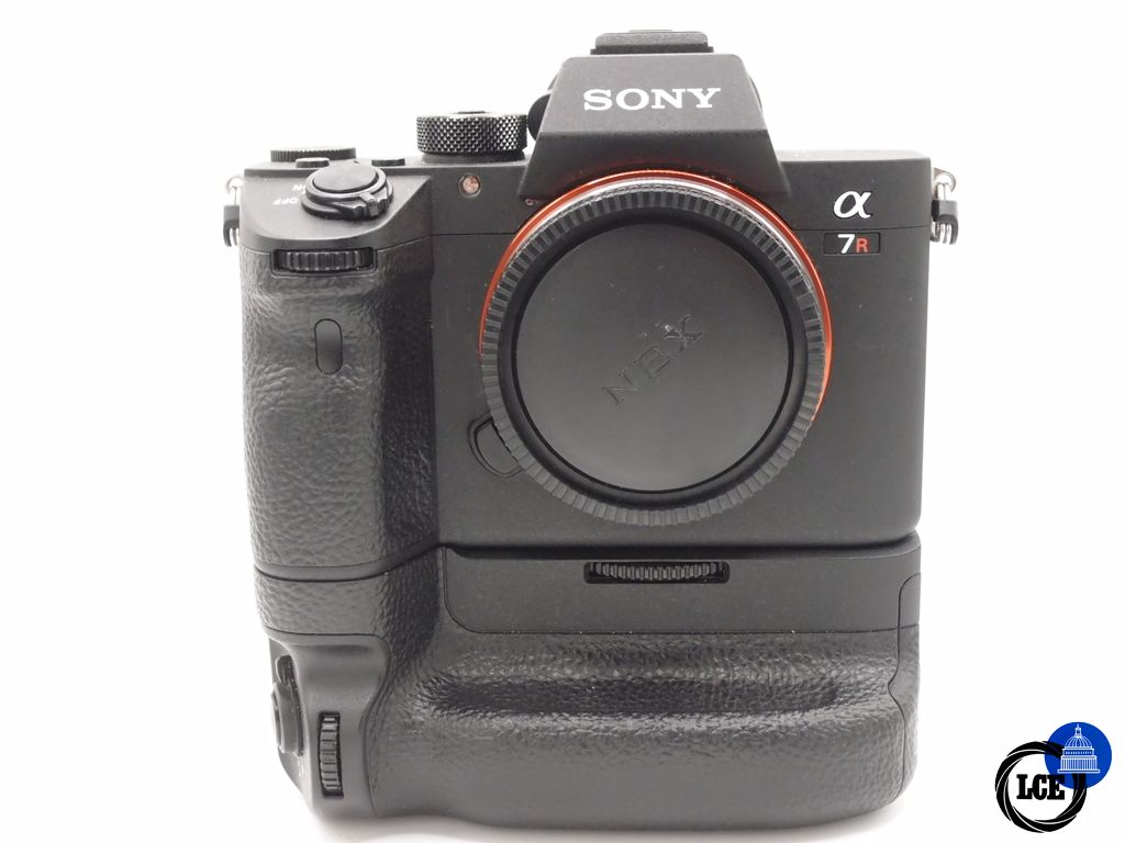 Sony A7R III VG-C3 Grip