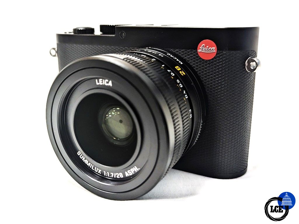 Leica Q (Typ 116) Premium Camera