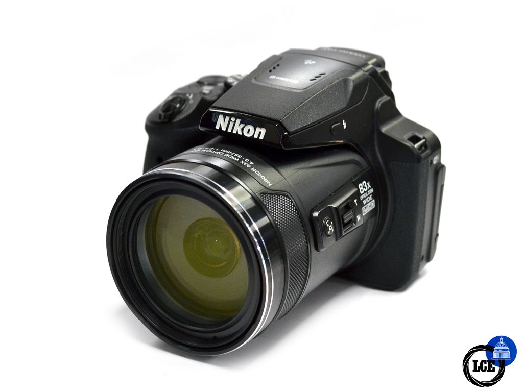 Nikon Coolpix P900