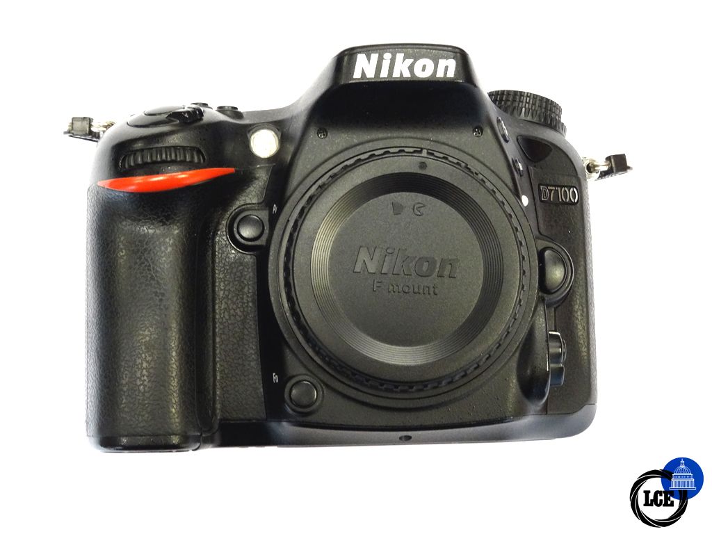 Nikon D7100 *low shutter count*