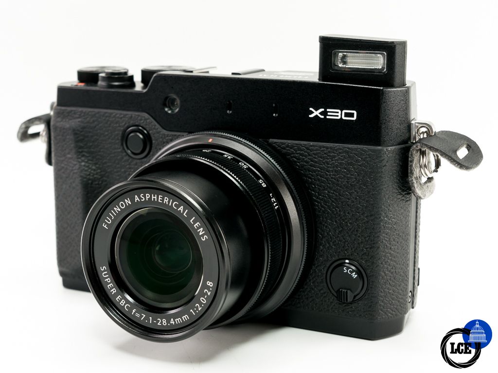 FujiFilm X30 * BOXED + HOOD *