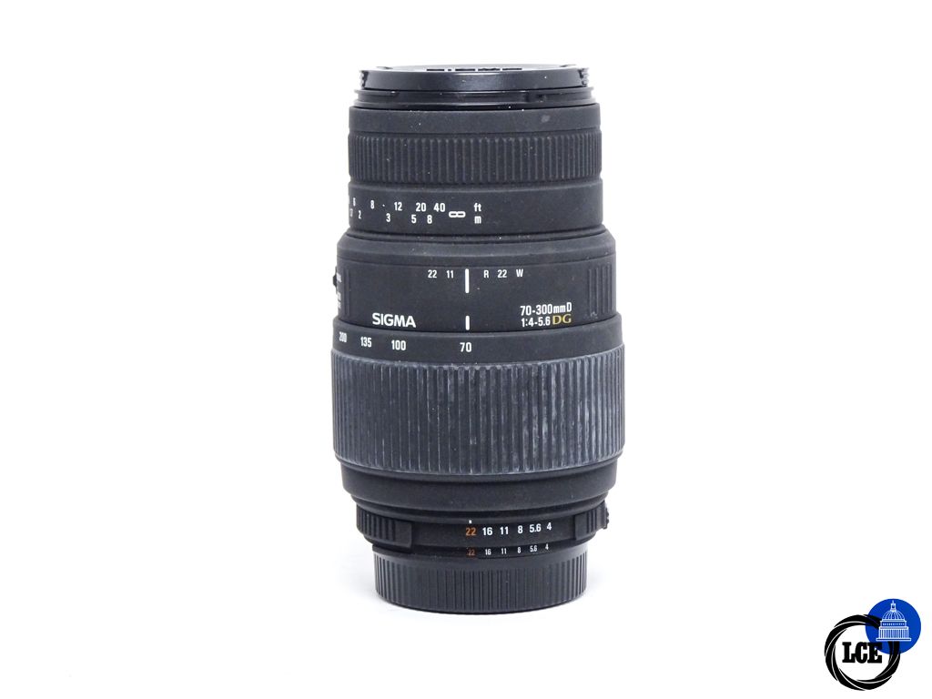 Sigma 70-300mm f/4-5.6 DG NAF