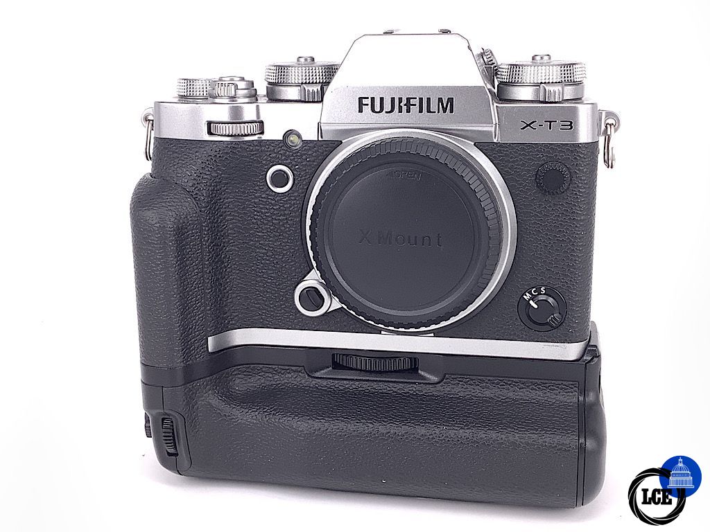 FujiFilm X-T3 body silver + VG-XT3 grip