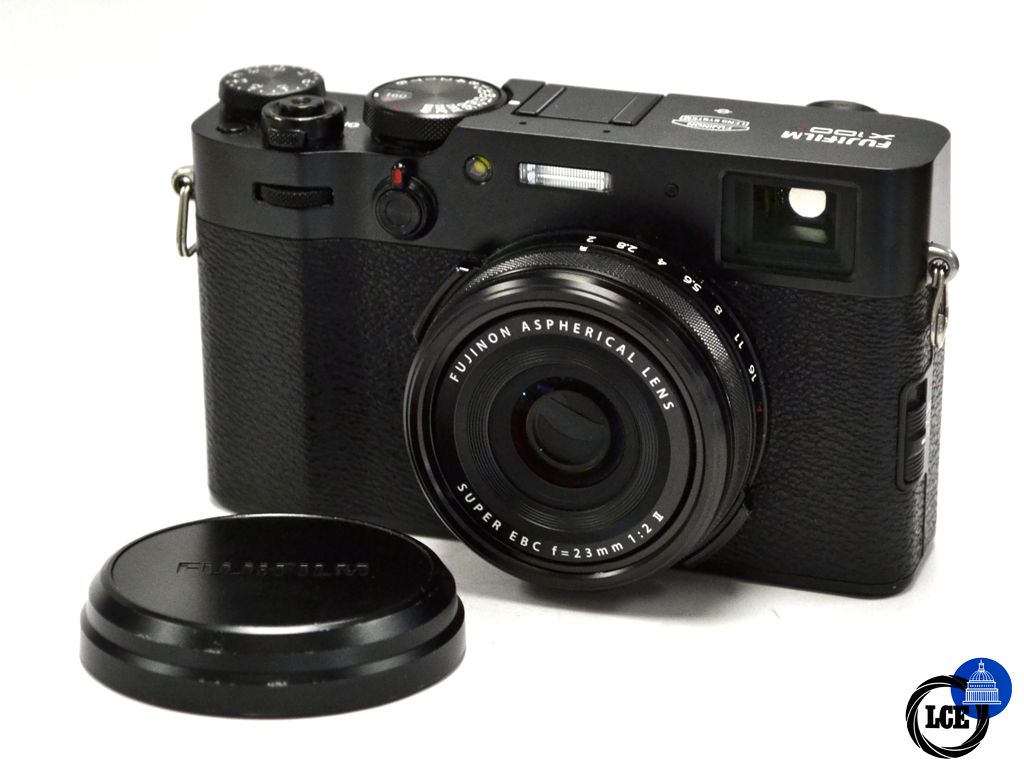 FujiFilm X100v BLACK