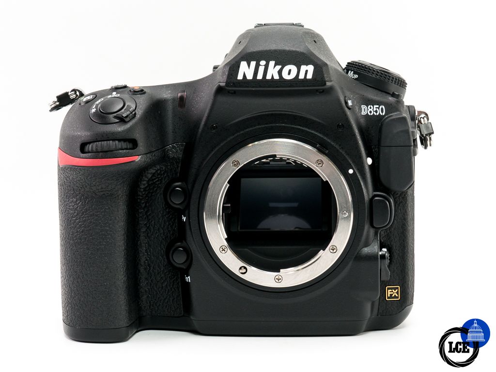 Nikon D850 Body * VERY LOW SHUTTER COUNT *