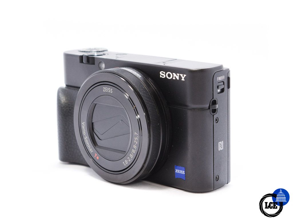 Sony RX100 III + Case *Boxed*