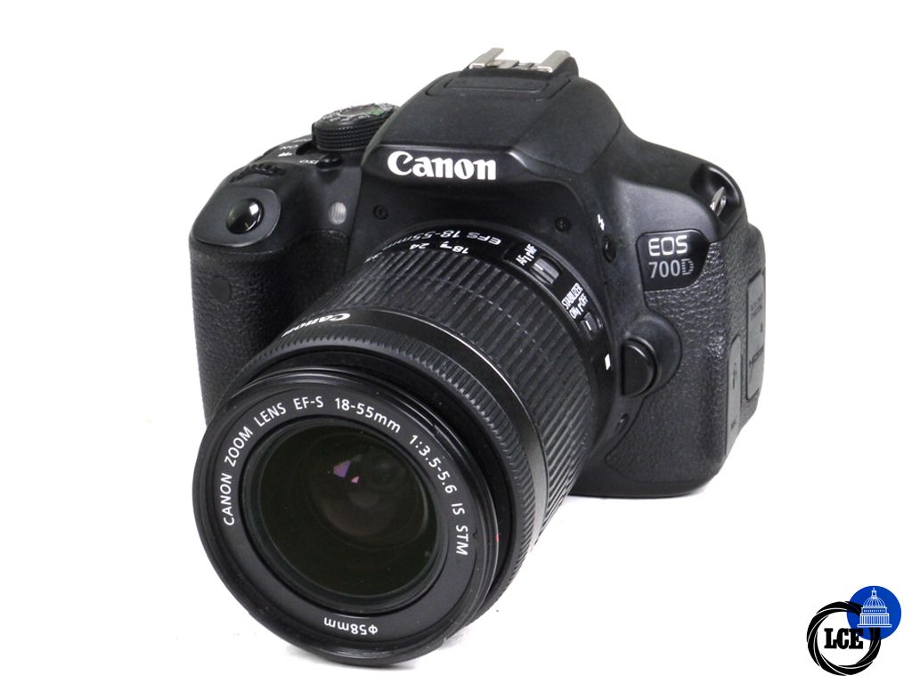 Canon EOS 700D + 18-55mm F3.5-5.6 IS STM