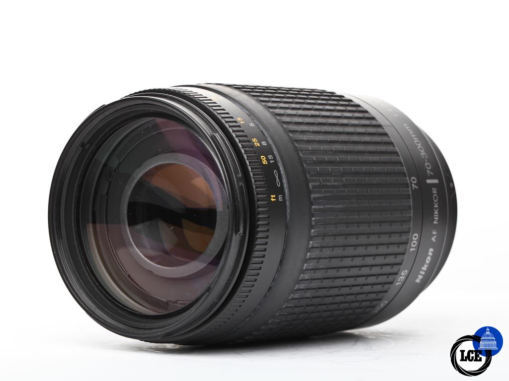 Nikon AF 70-300mm f/4-5.6G | 10111057