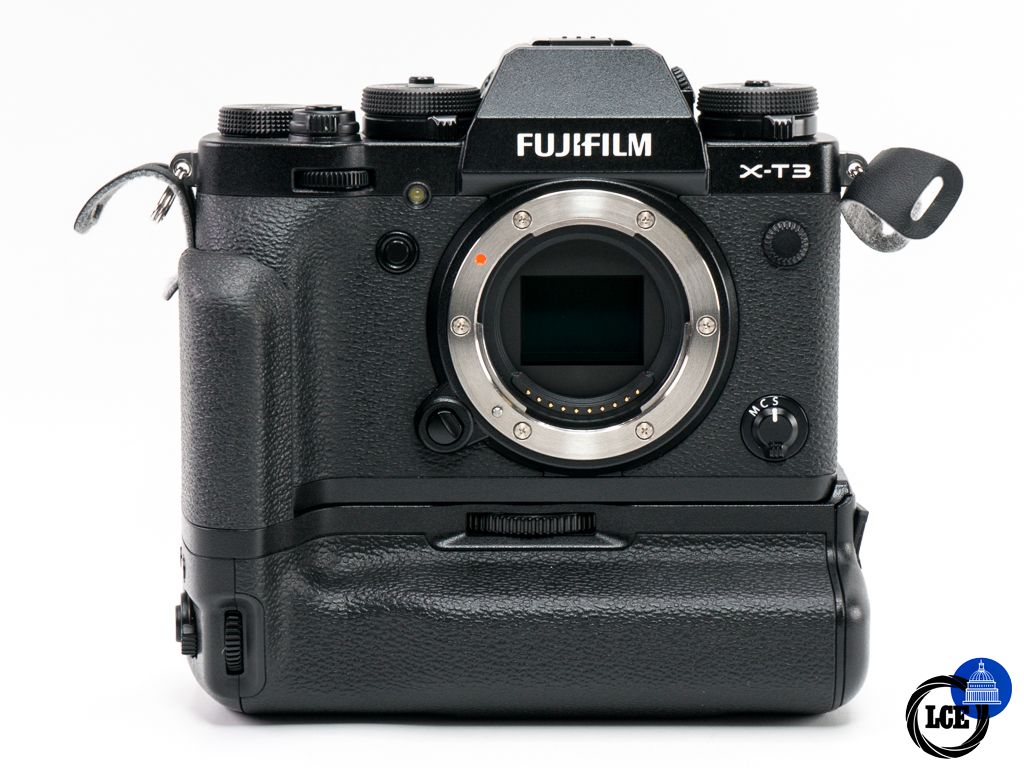 FujiFilm X-T3 + VG-XT3 Grip