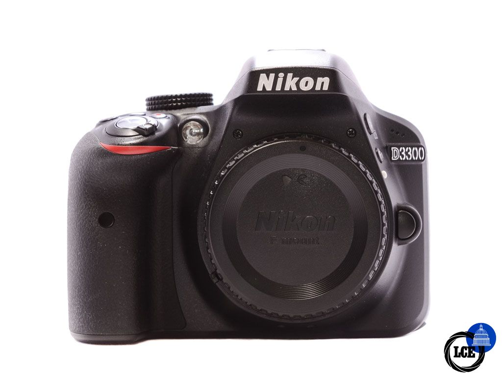 Nikon D3300 body *Low shutter count*