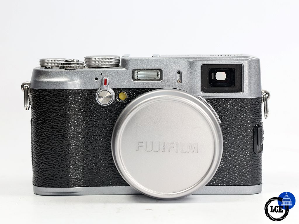 FujiFilm FinePix X100