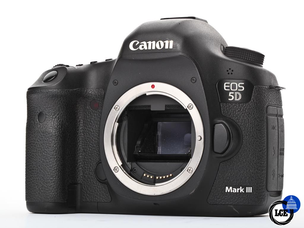 Canon EOS 5D Mark III | 10111425