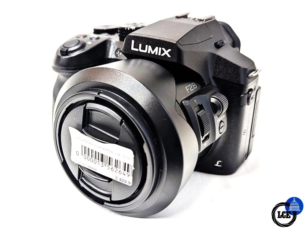 Panasonic Lumix FZ330 - Very Low 140 Shutter Count!