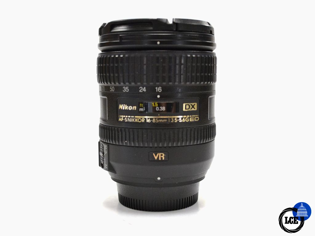 Nikon 16-85mm F3.5-5.6G VR