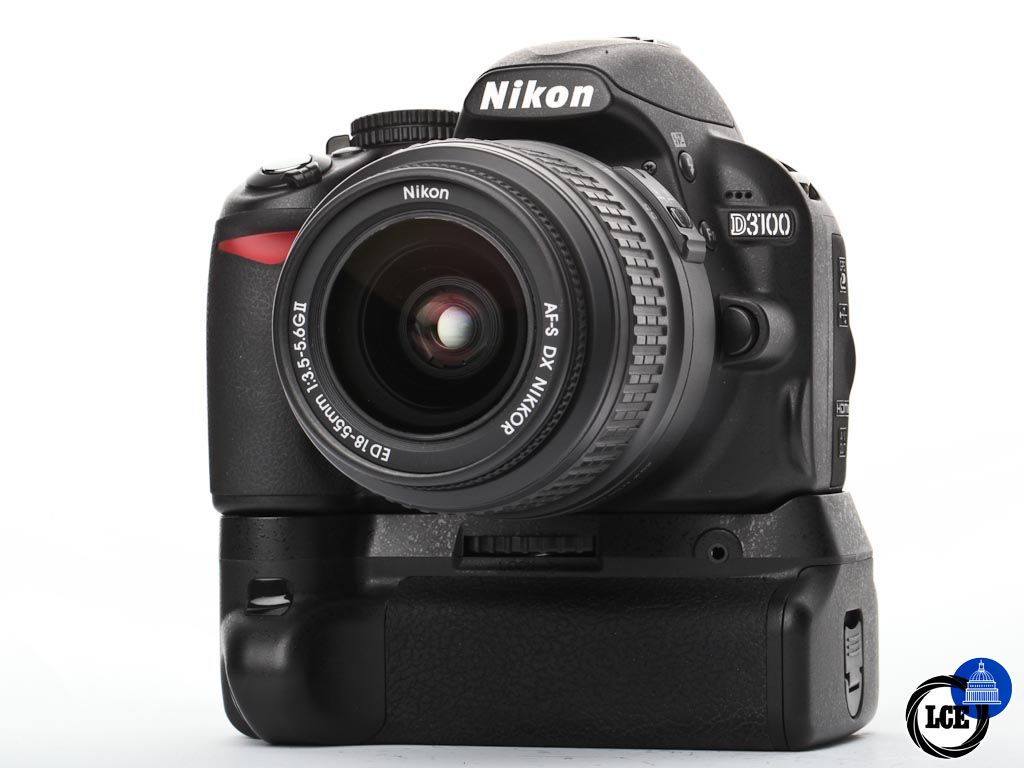 Nikon D3100 + 18-55mm + Grip | 10111458