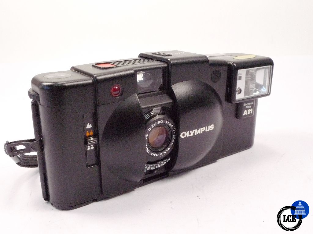 Olympus XA2 with A11 flash