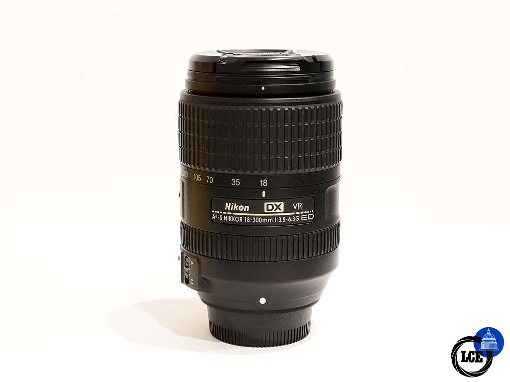 Nikon AF-S 18-300mm F3.5-6.3 ED VR