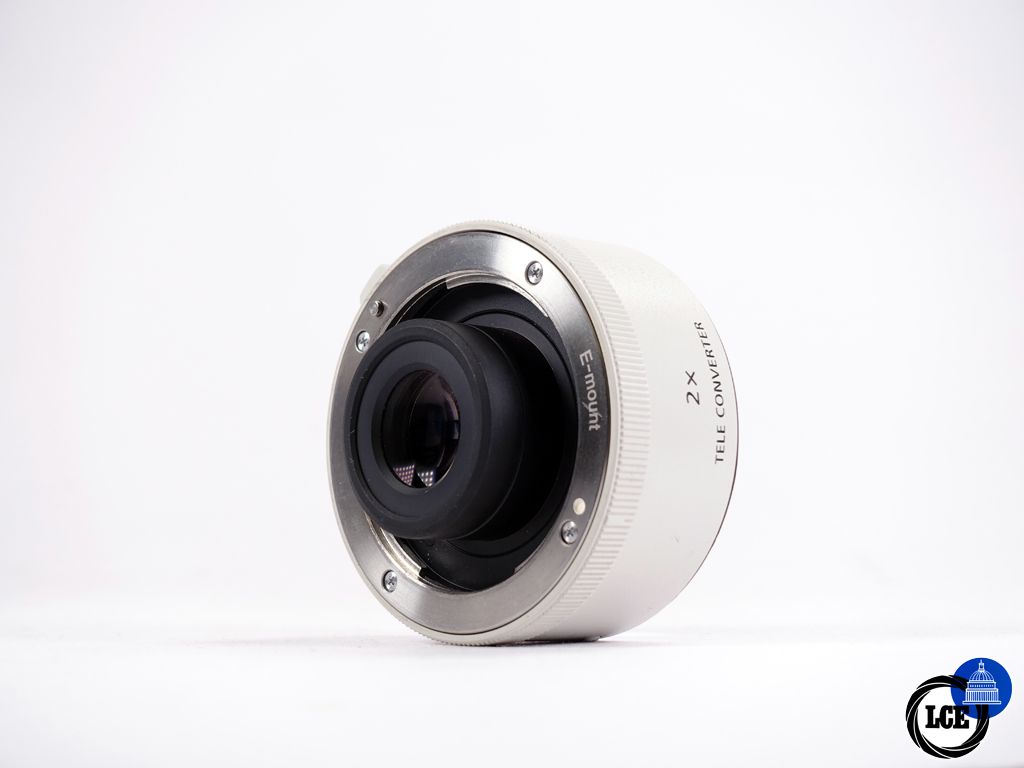 Sony E Mount 2x Teleconverter 