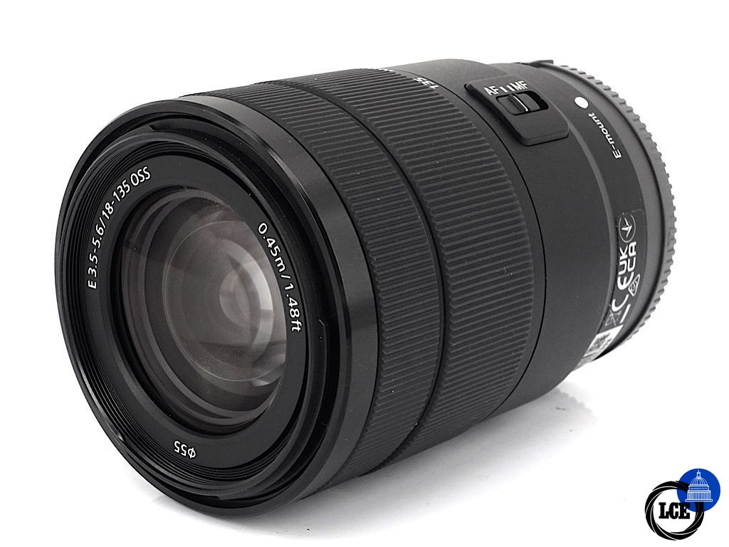 Sony E 18-135mm F3.5-5.6 | 4*