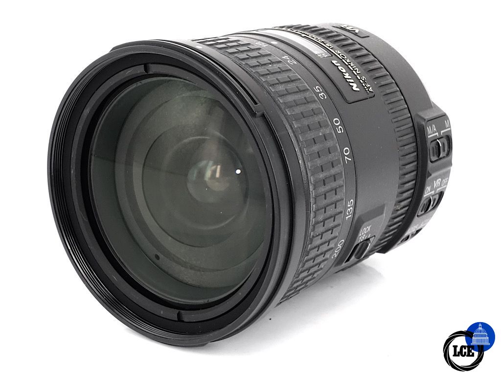 Nikon AF-S 18-200mm F3.5-5.6  DX | 4*