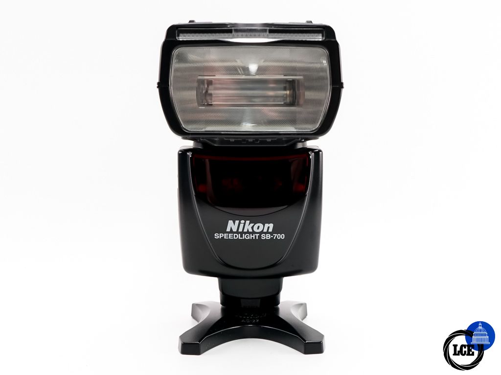 Nikon SPEEDLIGHT SB-700