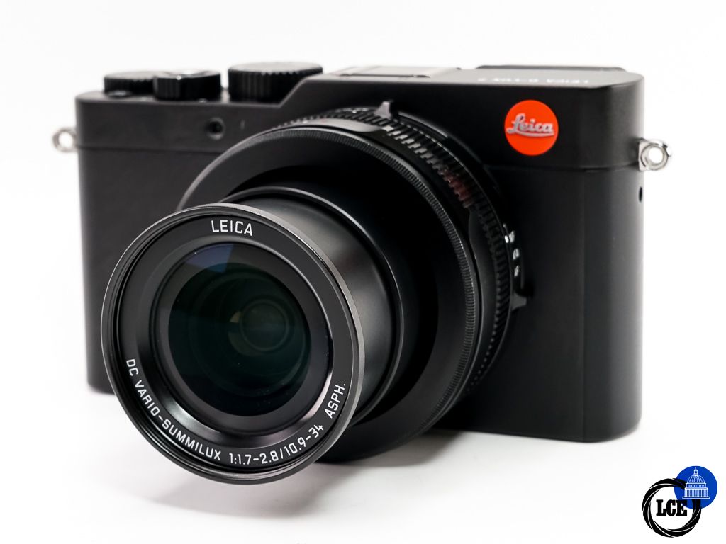 Leica D-LUX 7 + AUTO LENS CAP + HANDGRIP