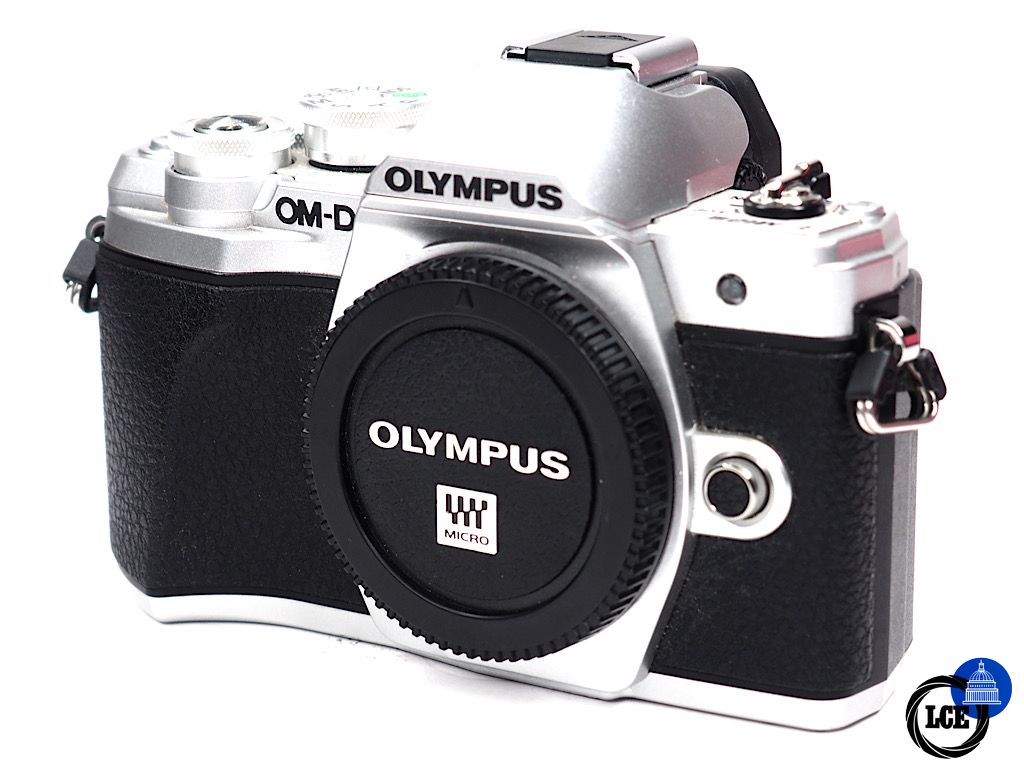 Olympus OM-D E-M10 III - Boxed