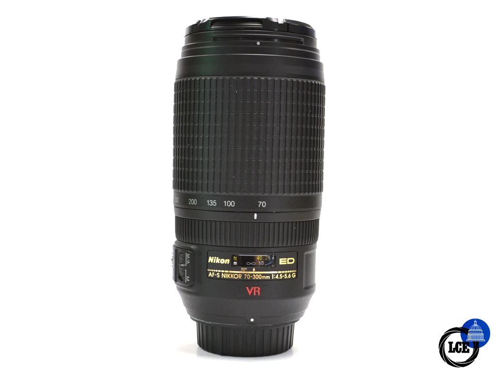 Nikon AF-S 70-300mm F4.5-5.6G ED VR