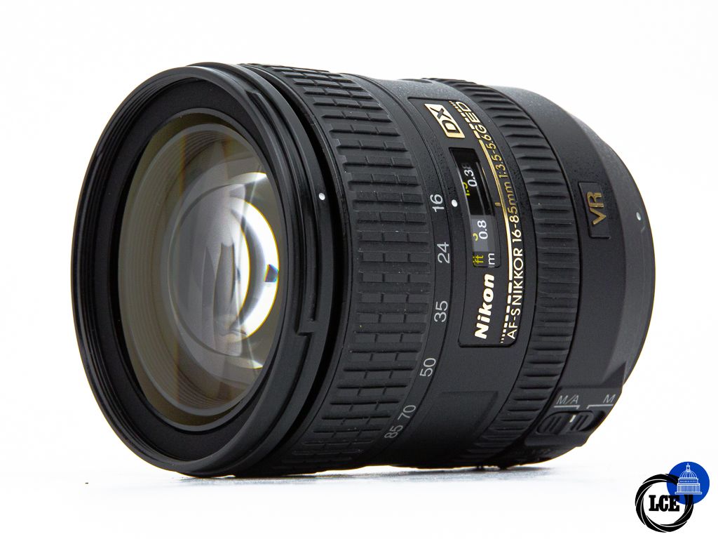 Nikon AF-S 16-85mm f3.5-5.6 G ED VR DX