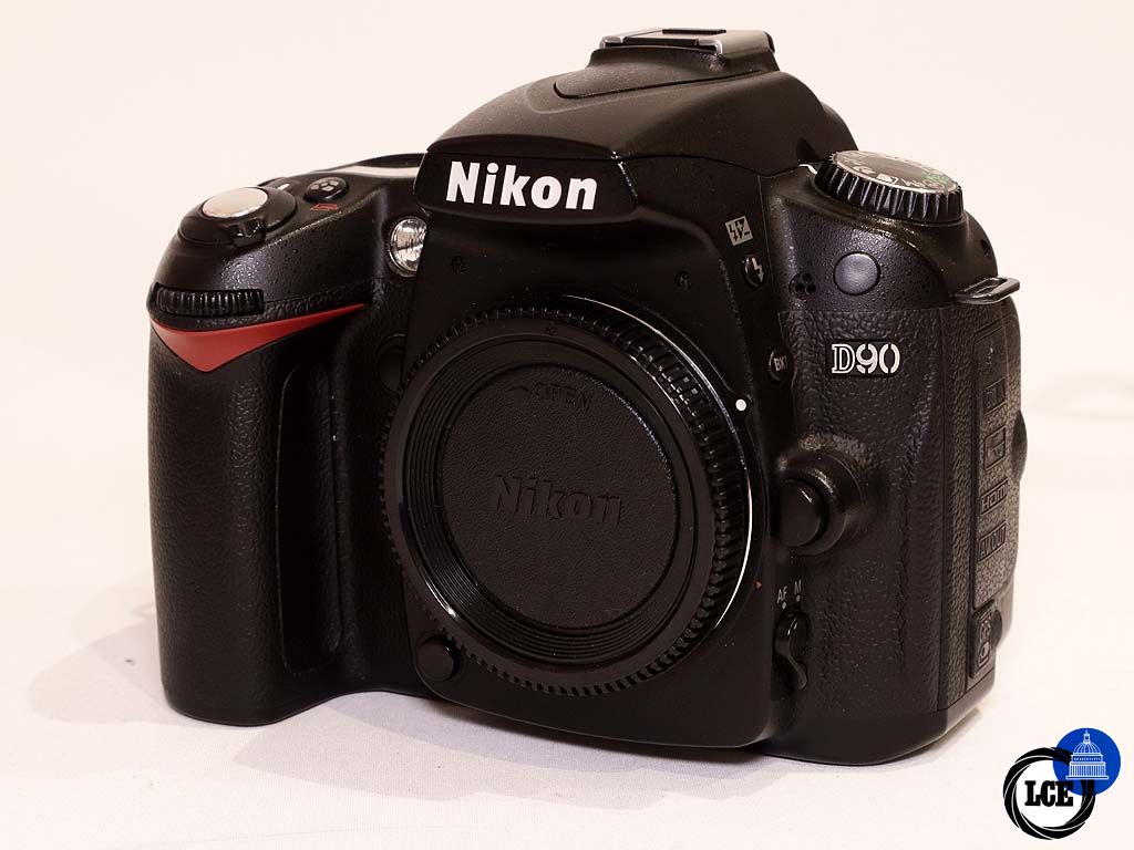 Nikon D90 Body